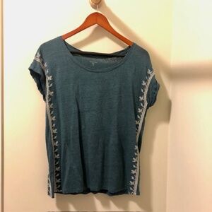 Garnet Hill Organic-Linen Embroidered Tee, Midnight Sky, Sz XS, Great Condition